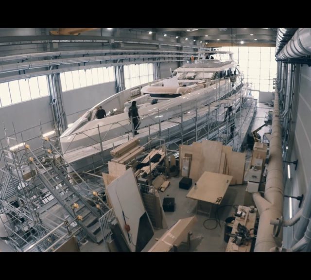 Tankoa Yachts’ın S 501 serisinde ilk gövdesi Vertige