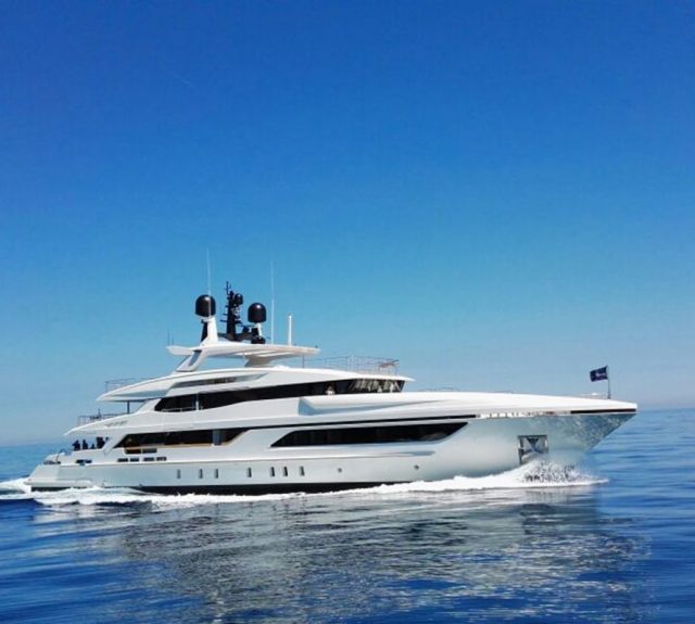 Göz alıcı ve maskülen