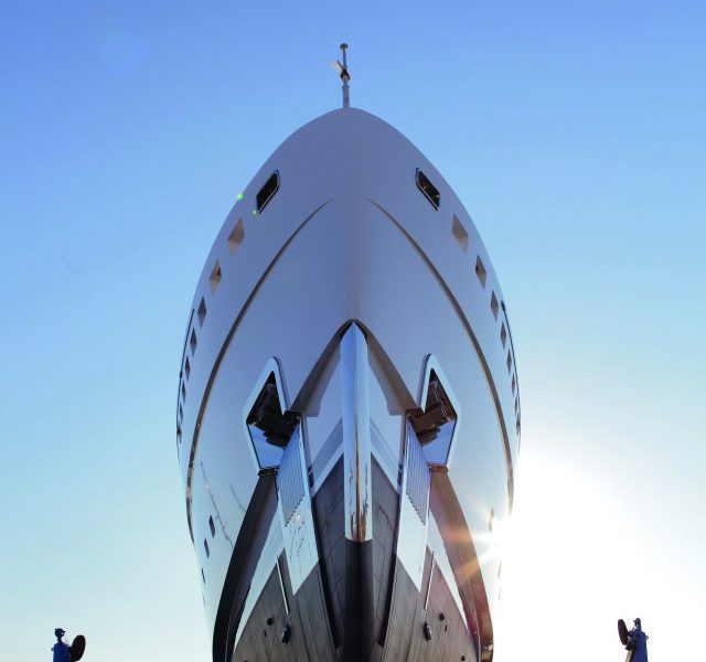 Doğayla iç içe bir megayat