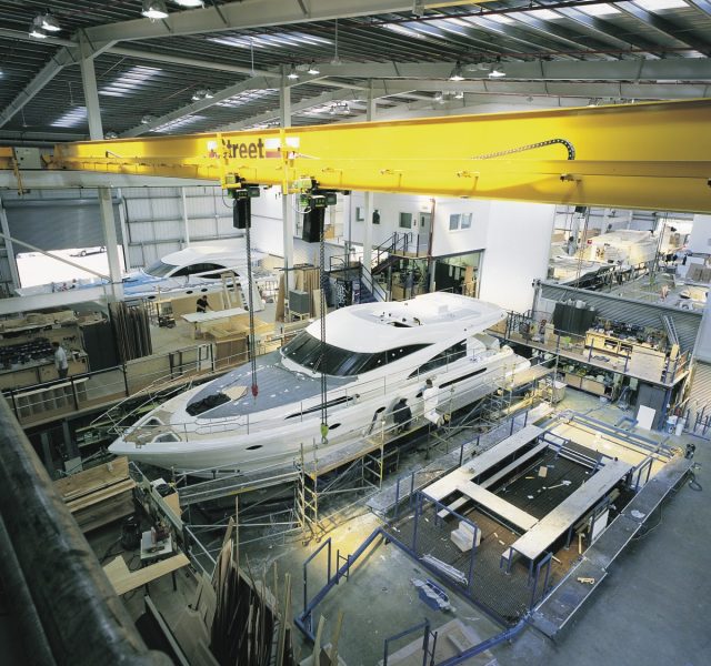 Fairline Yachts’ın büyükleri yolda