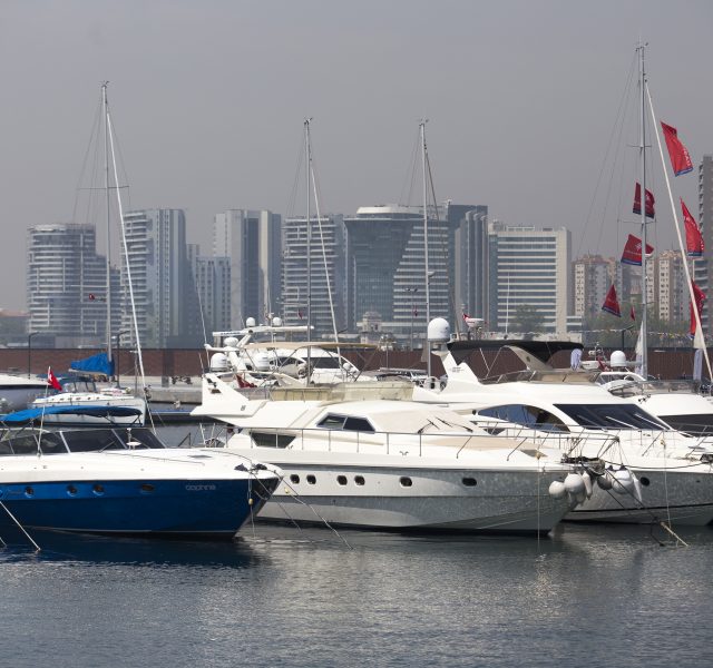 Her yönüyle denizci