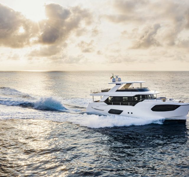 Absolute Navetta 68 denizde keyif vadediyor
