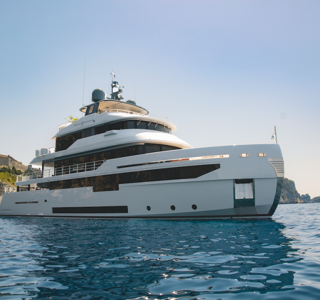 Benetti’den göz kamaştıran B.Yond