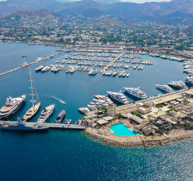 <strong>Yalıkavak Marina, bu yıl da dünyanın en iyisi olmak için oyunuzu bekliyor</strong>