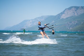 Bilge Öztürk KiteClub Akyaka’dan sonra İstanbul’da