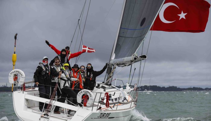 Türk bayrağı Fastnet Race’te dalgalanıyor